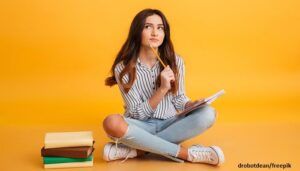 Tips Menulis Kreatif